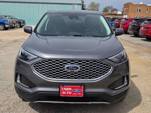 Certified 2024 Ford Edge SEL w/ Convenience Package AWD/4WD image 3