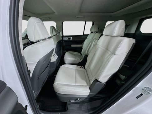 New 2026 Hyundai Santa Fe Calligraphy image 17