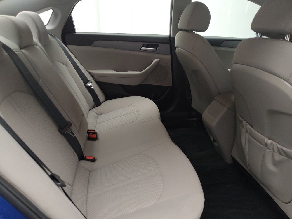 Used 2019 Hyundai Sonata SE FWD image 19