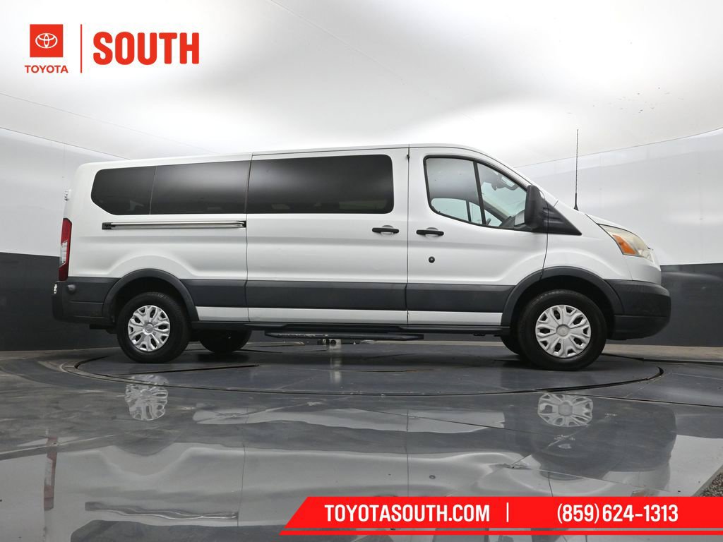 Used 2015 Ford Transit 350 XLT RWD image 28