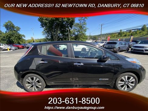 Used 2017 Nissan Leaf SV w/ Premium Package FWD image 7