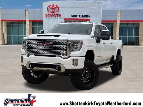 Used 2020 GMC Sierra 2500 Denali w/ Denali Ultimate Package AWD/4WD image 1