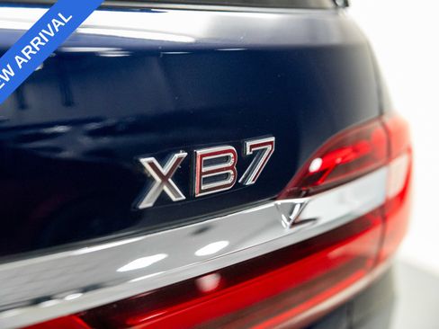 Used 2021 BMW ALPINA XB7 AWD/4WD image 47