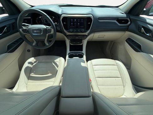 Used 2023 GMC Acadia Denali w/ Denali Ultimate Package FWD image 2