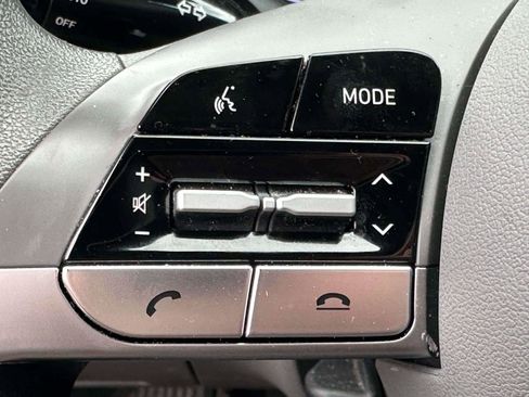 Used 2023 Hyundai Elantra Blue w/ Cargo Package image 18