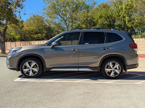 Used 2020 Subaru Forester Touring image 7