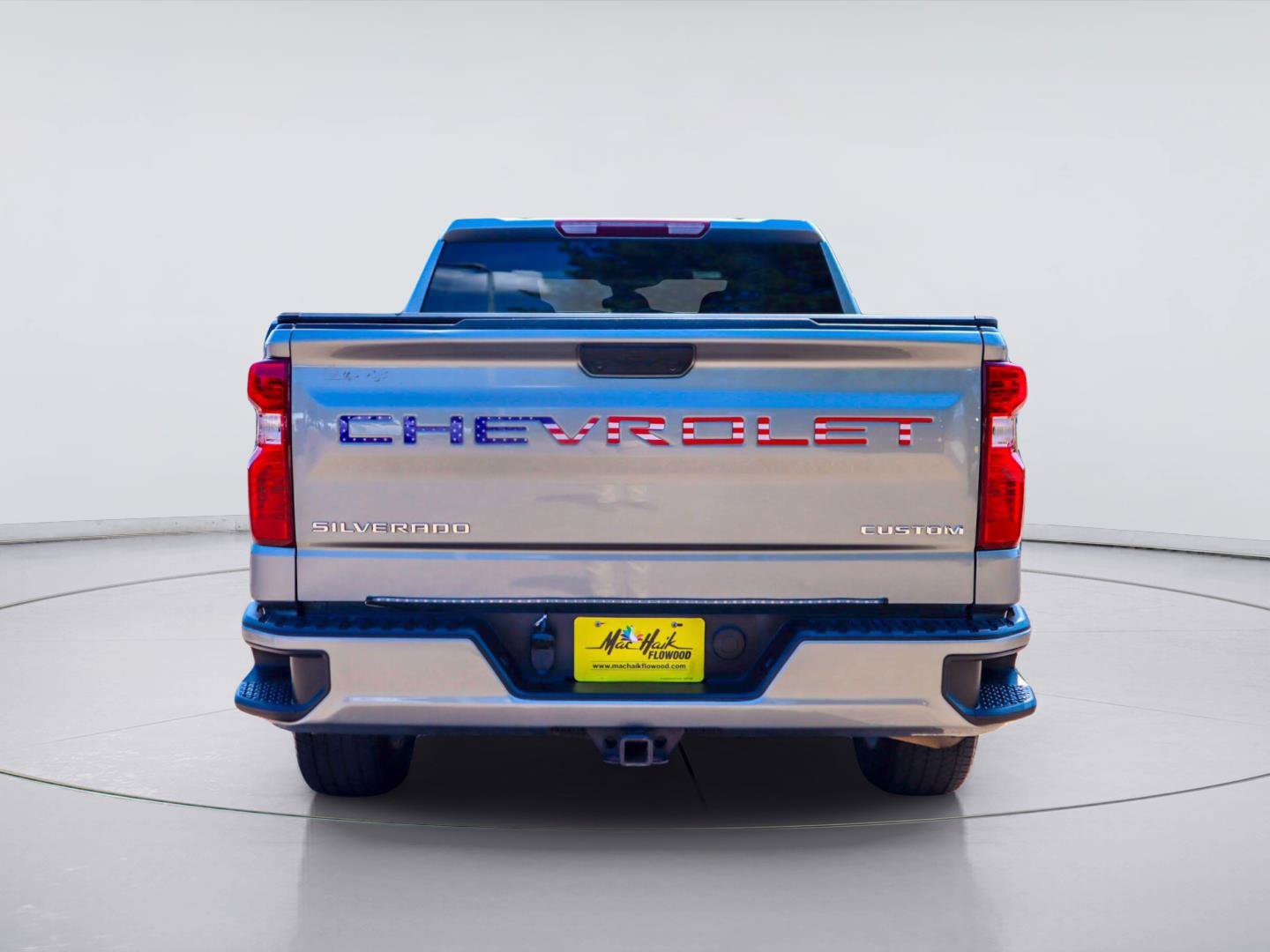 Used 2025 Chevrolet Silverado 1500 Custom RWD image 8