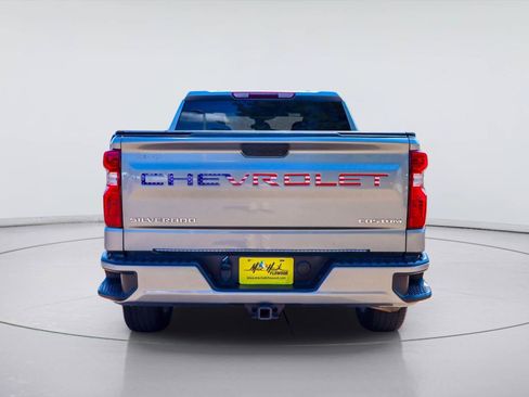 Used 2025 Chevrolet Silverado 1500 Custom RWD image 8