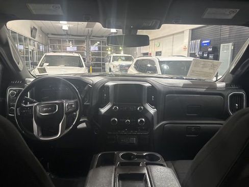 Used 2022 GMC Sierra 2500 SLE w/ SLE Value Package; image 32
