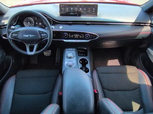 Used 2025 Genesis GV70 3.5T Sport AWD/4WD image 15