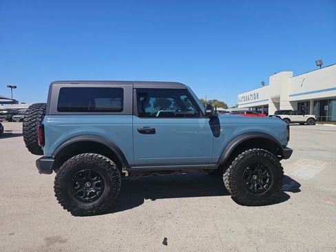 Used 2022 Ford Bronco Wildtrak image 6