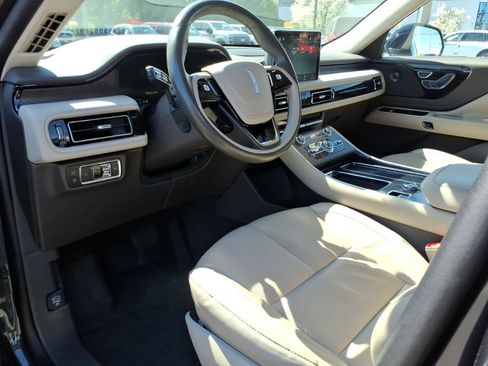 Used 2023 Lincoln Aviator Grand Touring w/ Elements Package Plus image 13