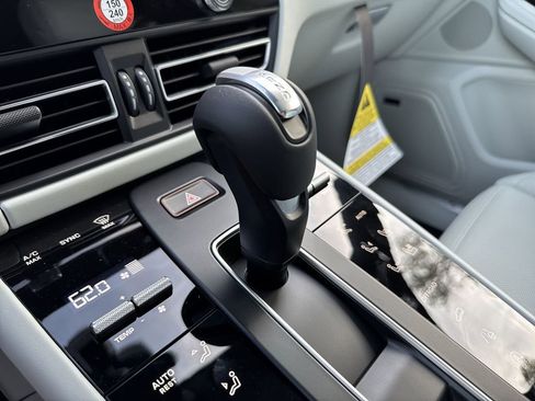 New 2026 Porsche Macan S image 24