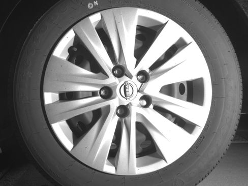 Used 2025 Nissan Sentra S image 14