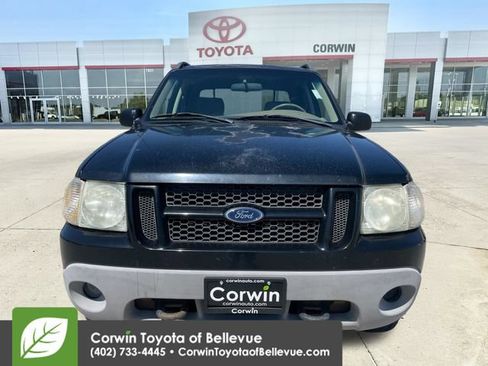 Used 2001 Ford Explorer Sport Trac 4x4 image 8
