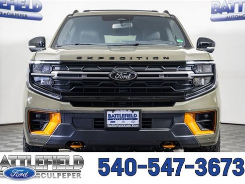 New 2025 Ford Expedition Tremor image 2