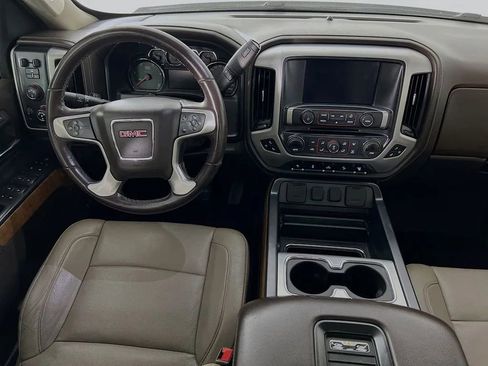 Used 2016 GMC Sierra 2500 SLT w/ Suspension Package, Off-Road image 23