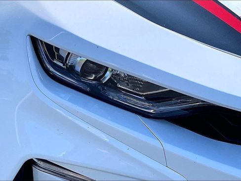 Used 2022 Chevrolet Camaro SS RWD image 30