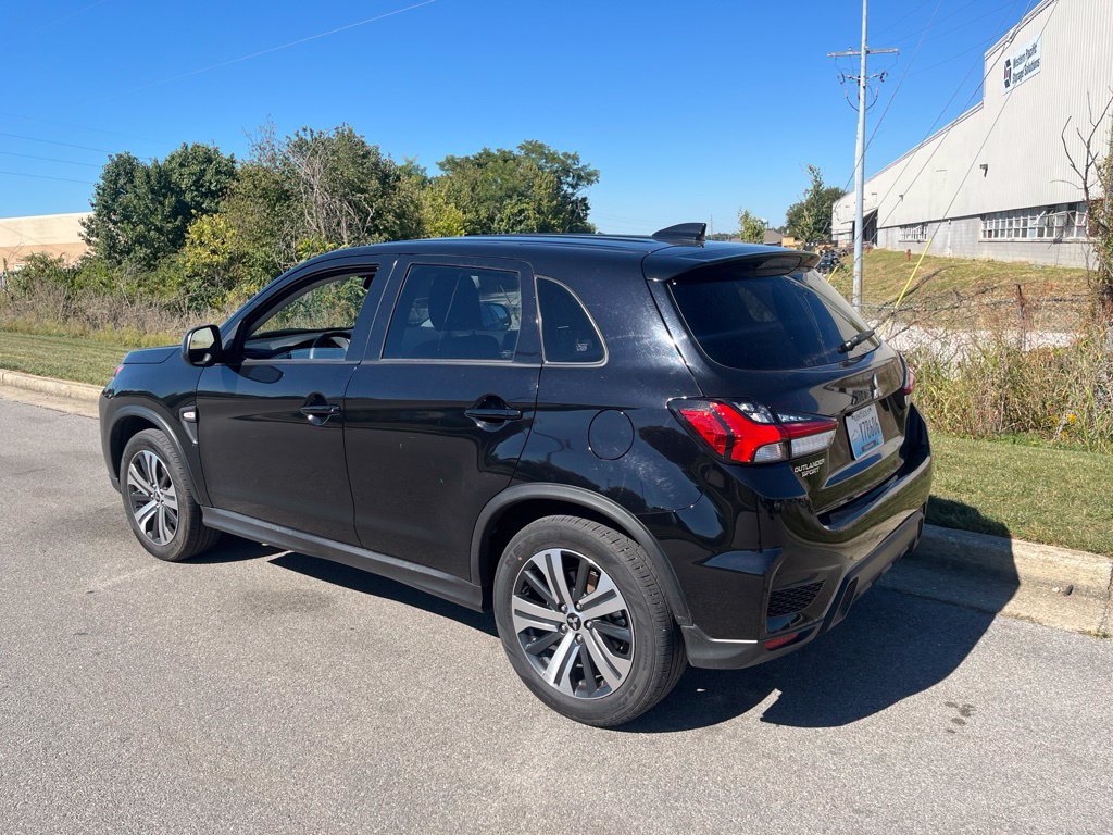 Used 2025 Mitsubishi Outlander Sport ES AWD/4WD image 4