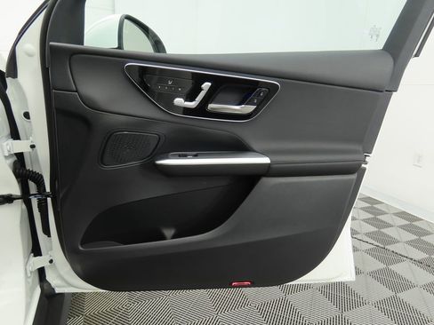 Certified 2026 Mercedes-Benz GLC 300 image 26