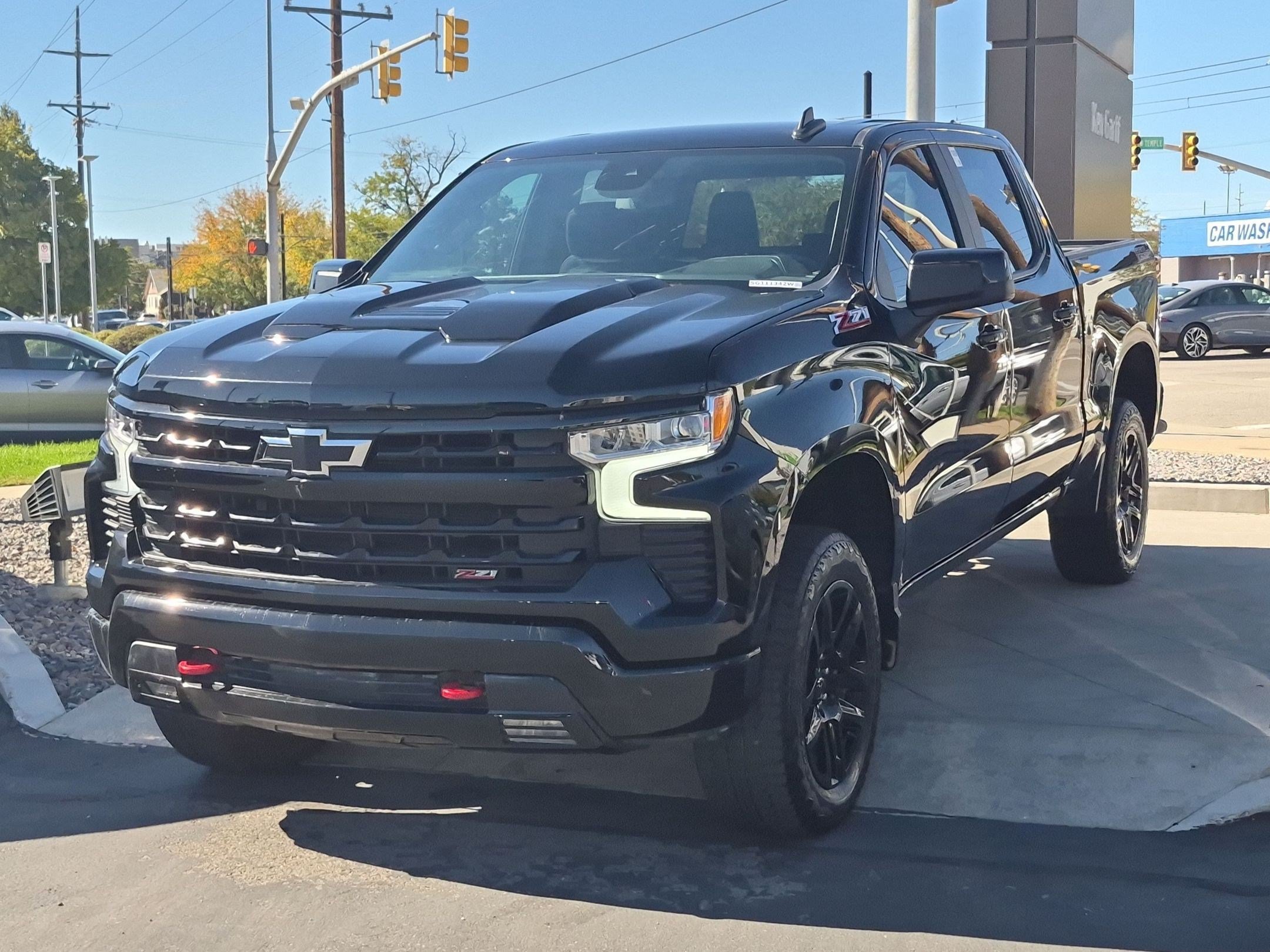 Used 2025 Chevrolet Silverado 1500 LT Trail Boss w/ Protection Package AWD/4WD image 10