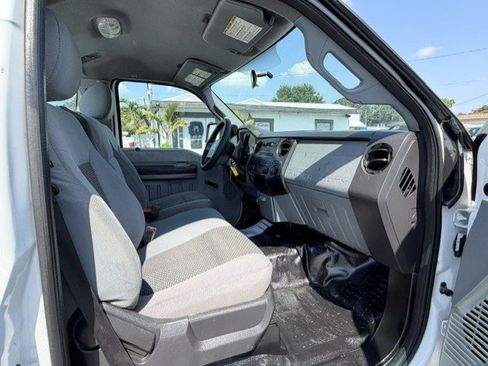 Used 2014 Ford F250 XL RWD image 16