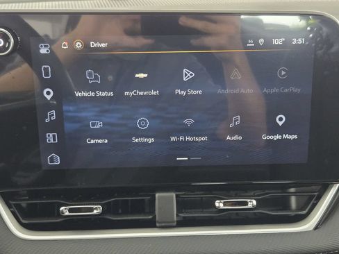 New 2026 Chevrolet Equinox LT FWD image 18