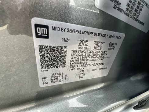 Used 2024 GMC Sierra 1500 Pro w/ Pro Value Package image 32