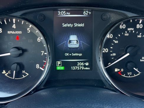 Used 2017 Nissan Rogue SV image 20