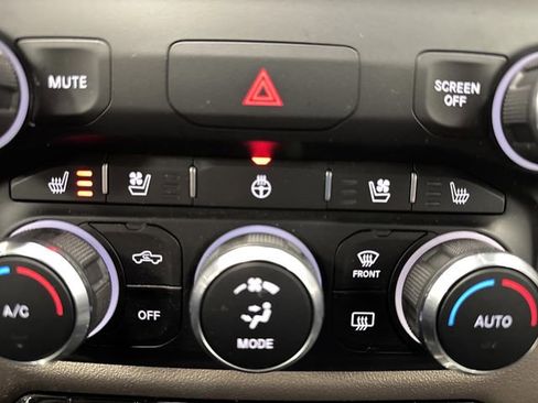 Used 2022 RAM 1500 Laramie image 7