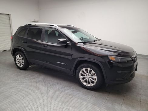 Used 2021 Jeep Cherokee Latitude FWD image 11