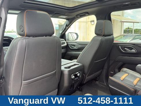 Used 2024 GMC Yukon XL AT4 AWD/4WD image 30