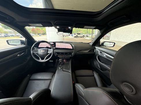 Certified 2026 Cadillac CT5 V w/ Technology Package RWD image 21