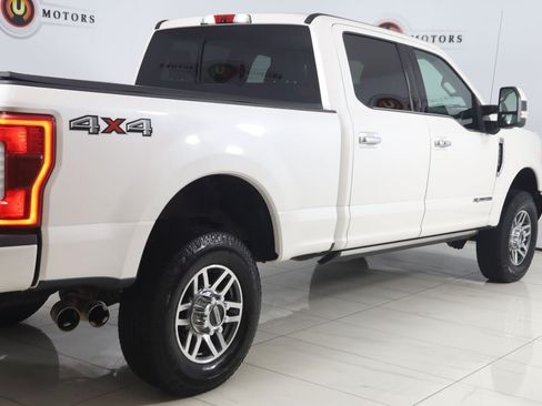 Used 2019 Ford F350 Limited AWD/4WD image 50