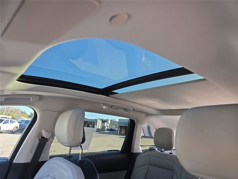 New 2026 Lincoln Nautilus Reserve image 26