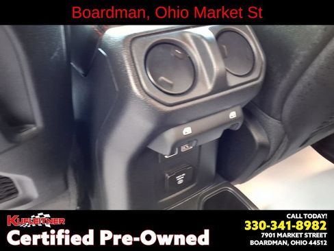 Used 2023 Jeep Gladiator Rubicon w/ LED Lighting Group AWD/4WD image 13