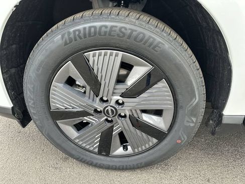 Used 2025 Nissan Murano SL AWD/4WD image 8