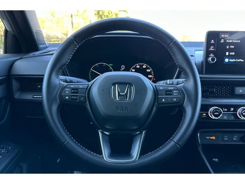 Used 2026 Honda CR-V Sport image 35