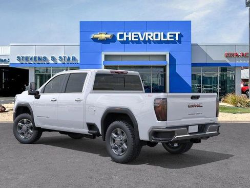 New 2026 GMC Sierra 2500 SLT w/ SLT Convenience Package AWD/4WD image 3