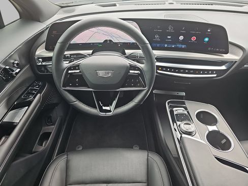 Used 2024 Cadillac Lyriq Luxury w/ LPO, Floor Liner Package RWD image 16