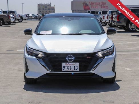 Used 2025 Nissan Sentra SR w/ SR Premium Package FWD image 2