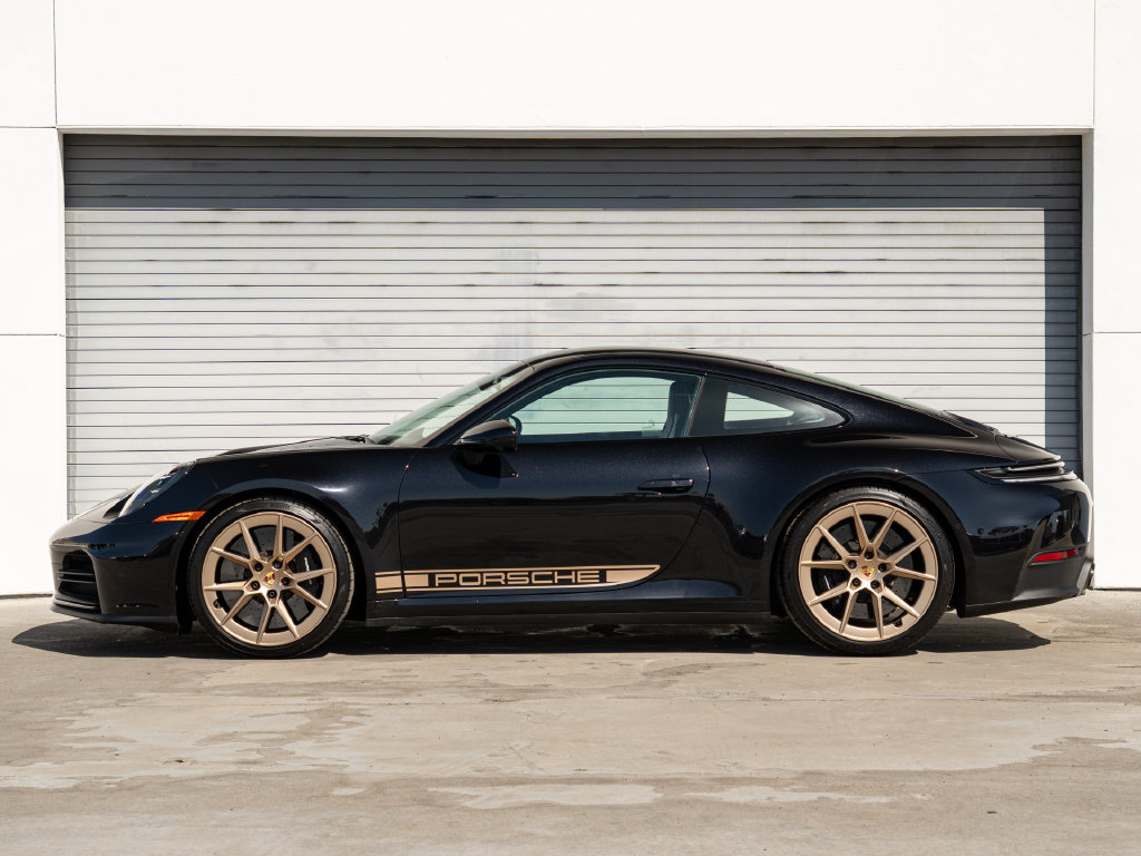 Certified 2025 Porsche 911 Carrera S RWD image 2