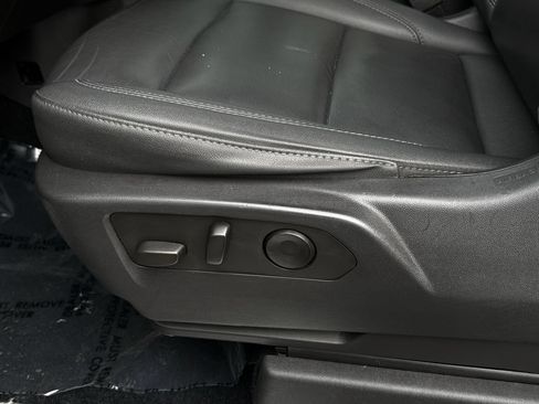 Used 2023 Chevrolet Silverado 1500 RST w/ Convenience Package II AWD/4WD image 14