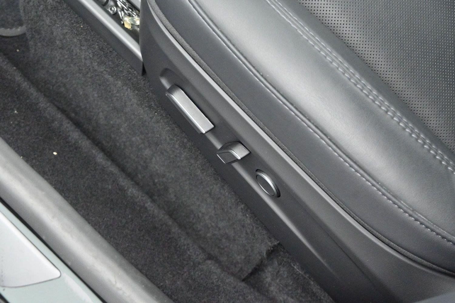 Used 2026 Tesla Model Y 2WD image 14