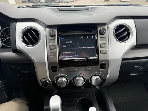 Used 2018 Toyota Tundra SR5 w/ TRD Off Road Package image 12
