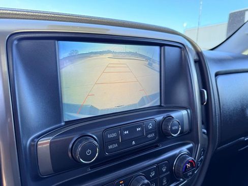 Used 2018 Chevrolet Silverado 1500 High Country image 35