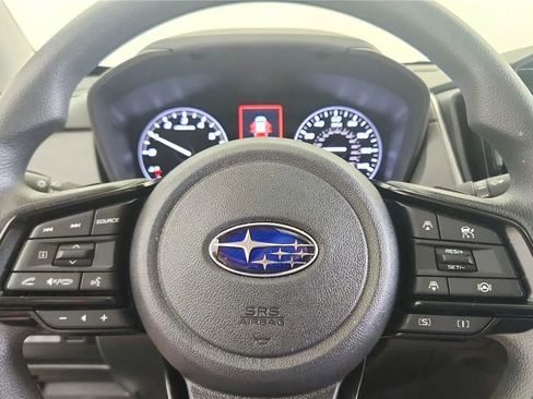 Used 2025 Subaru Crosstrek 2.0i Premium AWD/4WD image 27