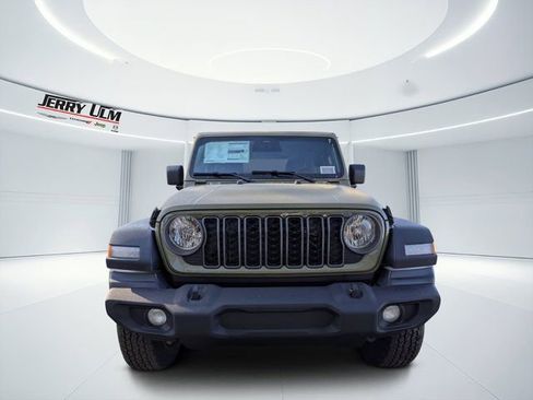 New 2026 Jeep Wrangler Sport AWD/4WD image 8