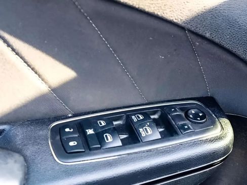 Used 2019 Dodge Charger GT w/ Blacktop Package image 12