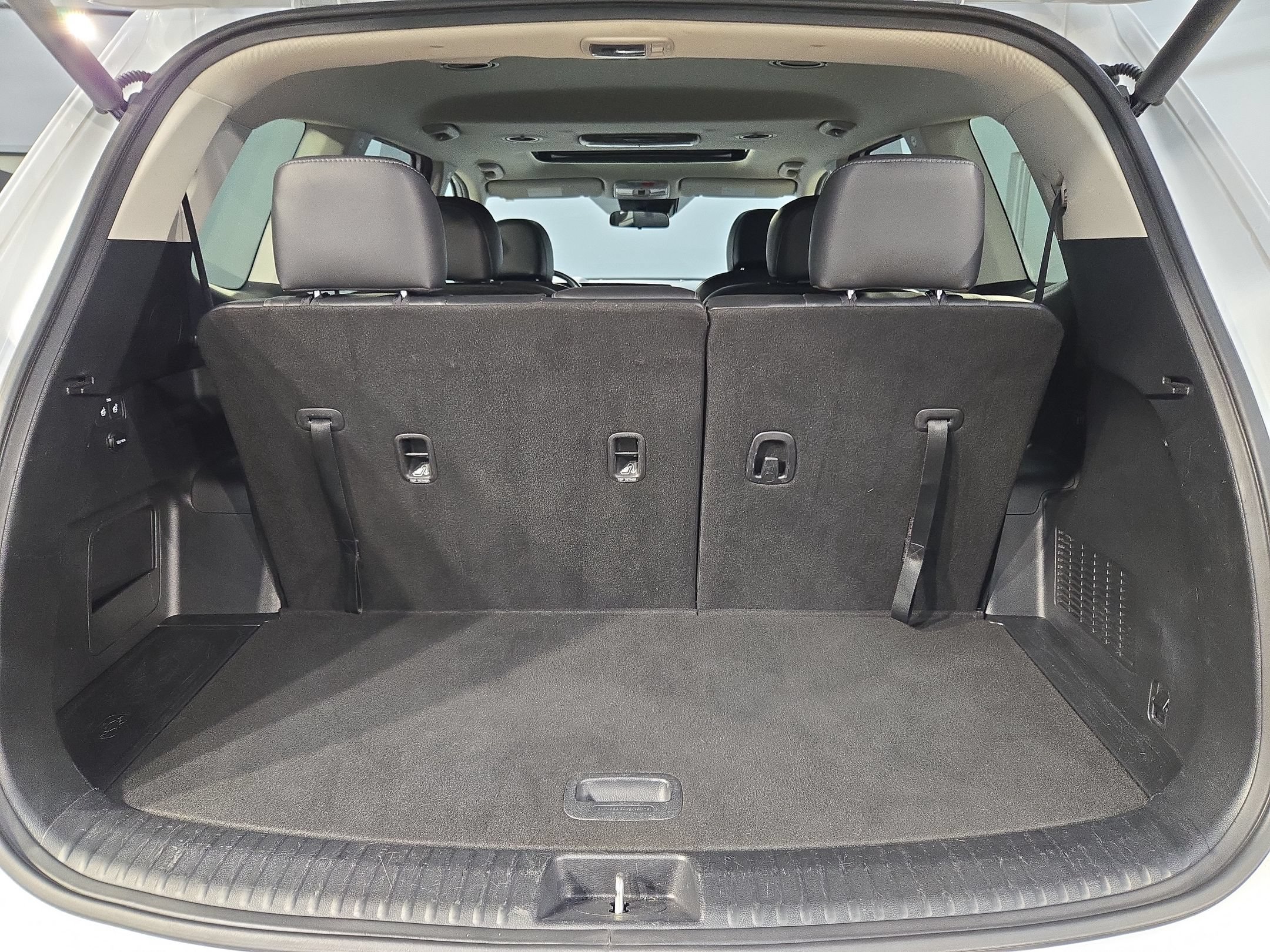 Used 2025 Kia Telluride S AWD/4WD image 18